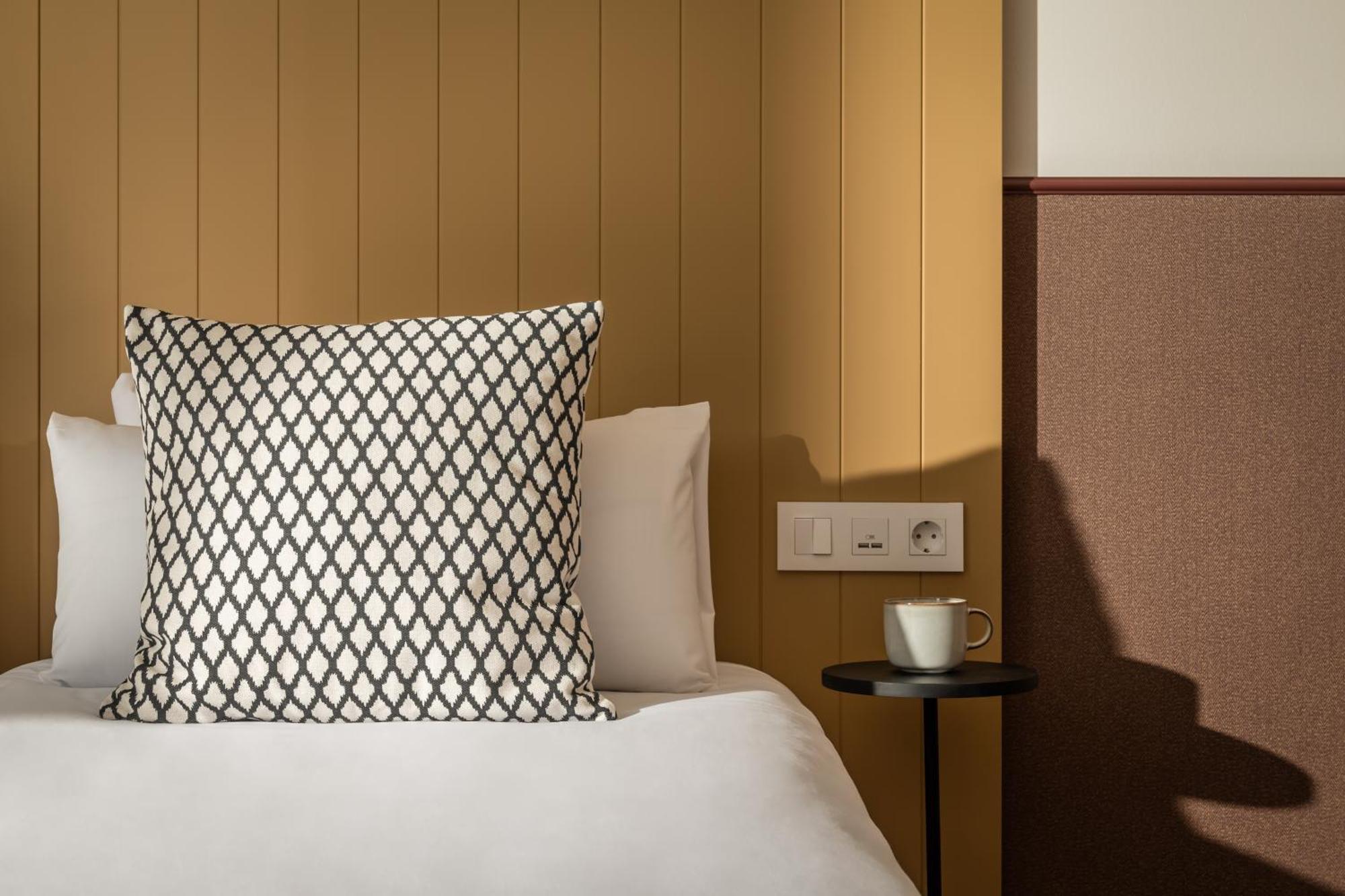 Bypillow Ramblas (Adults Only) Barcelona Luaran gambar